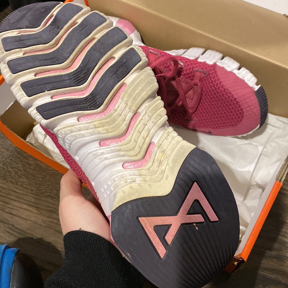 Nike Women's Pink Athletic Sneakers - Picture 4 of 7